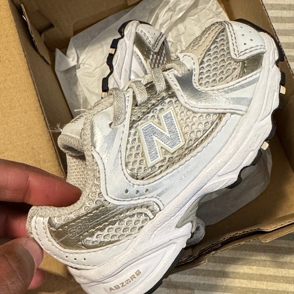 New Balance Metallic Silver and White Running Shoes - Picture 5 of 6